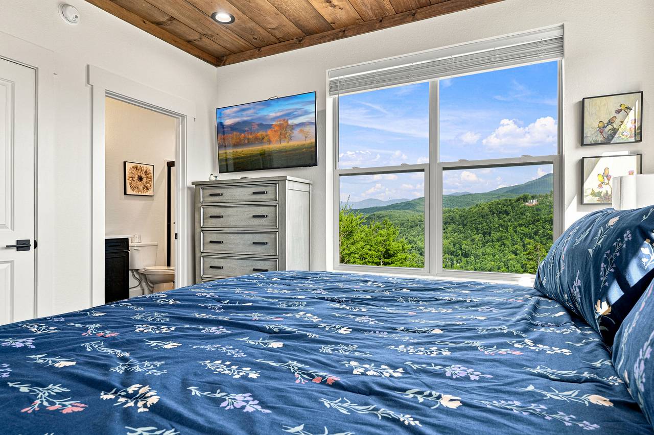 Another upper King bedroom with Smart TV & private bath Another upper King bedroom with Smart TV & private bath