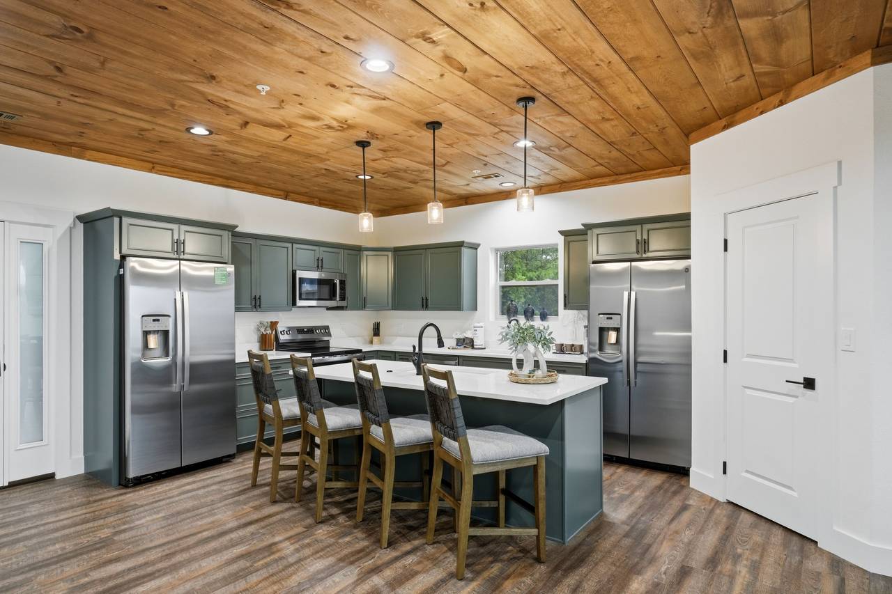 Two full-size refrigerators offer extra space for large groups Two full-size refrigerators offer extra space for large groups