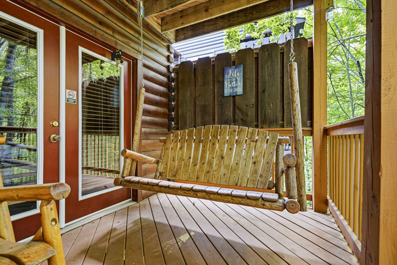 Porch Swing Perfect For Peaceful Smoky Mtn Evenings Porch Swing Perfect For Peaceful Smoky Mtn Evenings