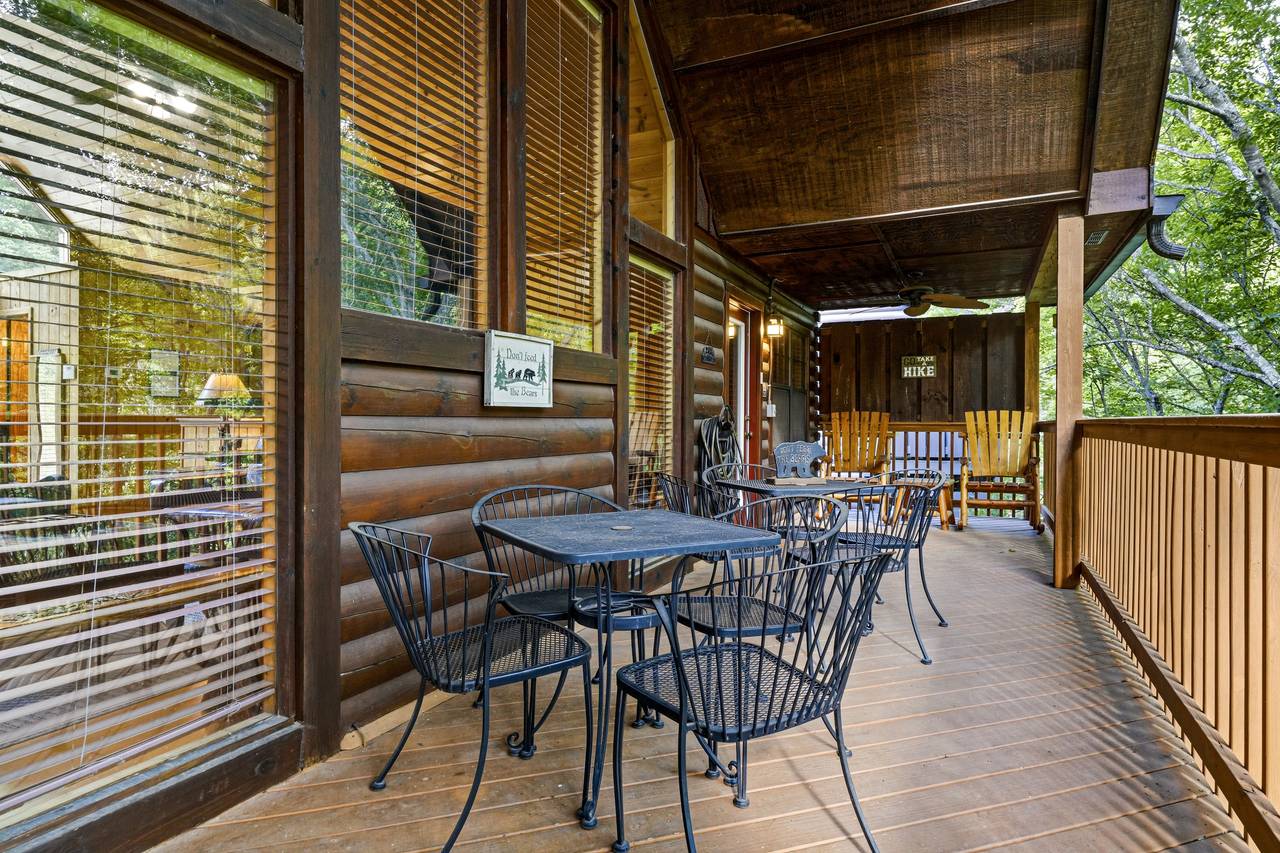 Outdoor Dining Tables Perfect For Smoky Mtn Meals Outdoor Dining Tables Perfect For Smoky Mtn Meals