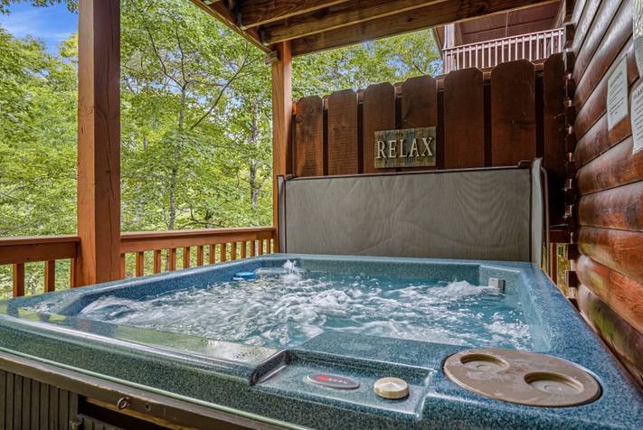 Relax In The Private Hot Tub Under The Stars Relax In The Private Hot Tub Under The Stars