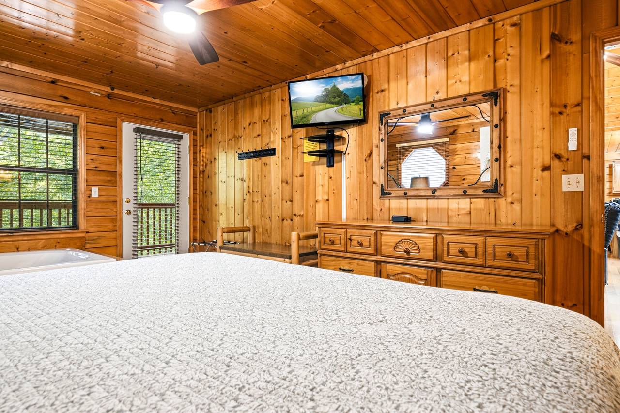 Main Level King Bedroom With Attached Bath & TV Main Level King Bedroom With Attached Bath & TV