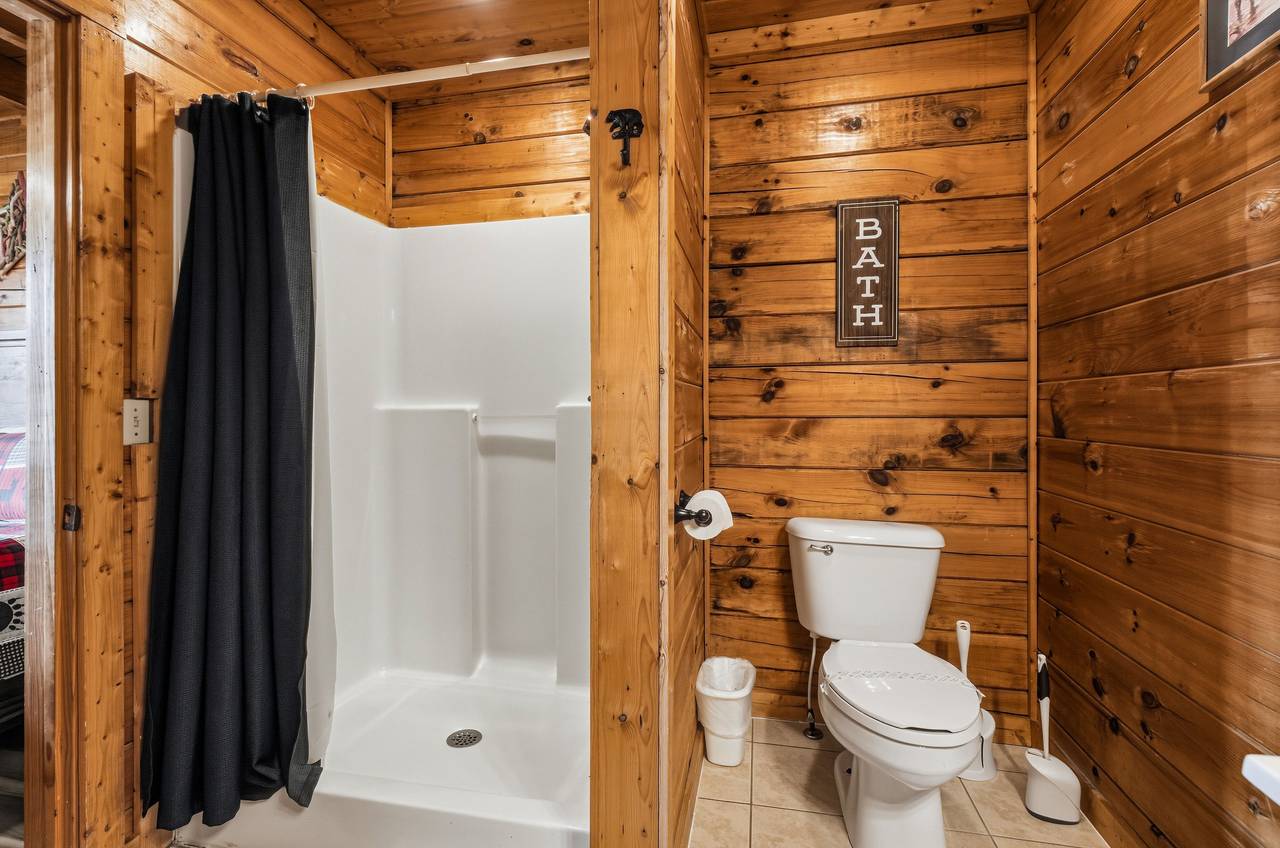 Private ensuite with walk-in shower Private ensuite with walk-in shower