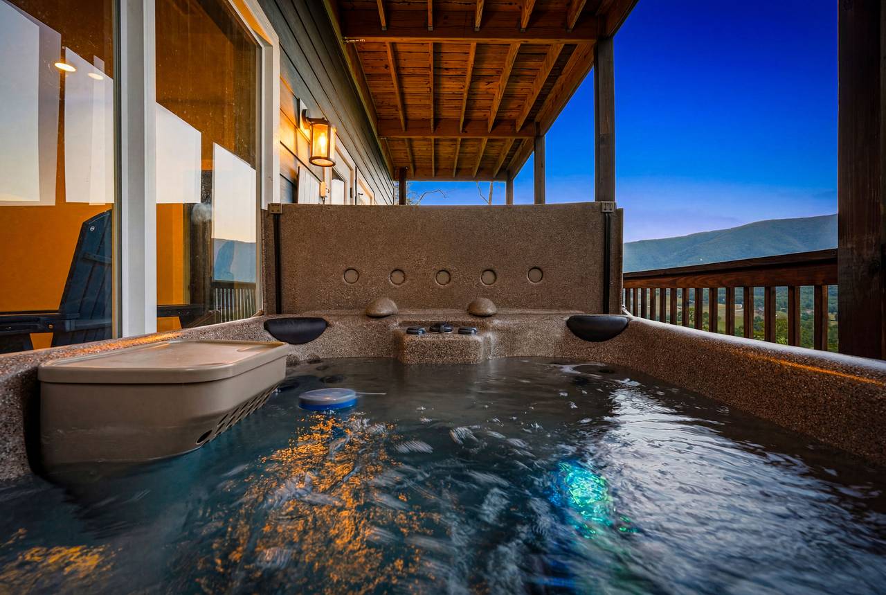 <span class="name">Soak and unwind in the private outdoor hot tub</span> <span class="name">Soak and unwind in the private outdoor hot tub</span>