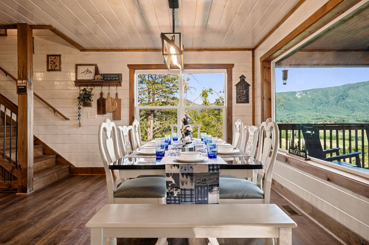 <span class="name">Enjoy meals together during your cabin getaway</span> <span class="name">Enjoy meals together during your cabin getaway</span>