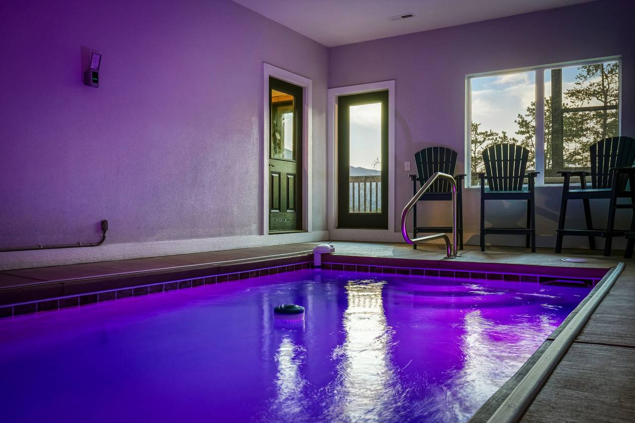 <span class="name">Indoor pool area perfect for all-season fun</span> <span class="name">Indoor pool area perfect for all-season fun</span>