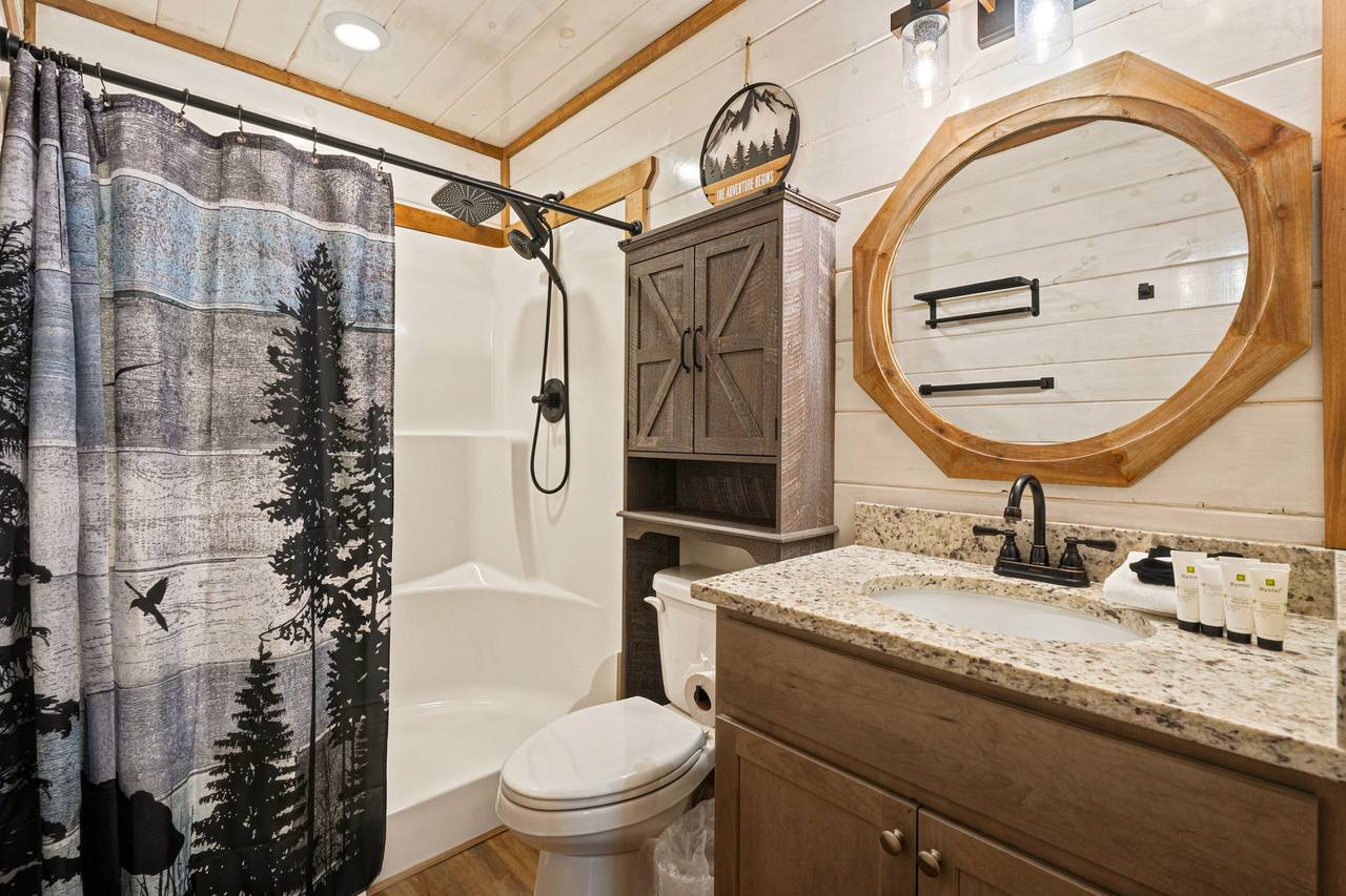 <span class="name">Entry-level king bedroom with standing shower ensuite</span> <span class="name">Entry-level king bedroom with standing shower ensuite</span>