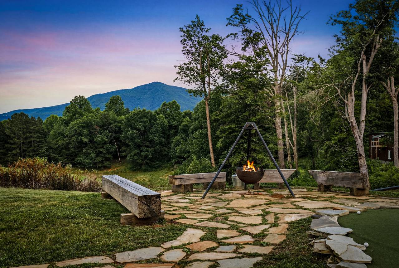 <span class="name">Fire pit area perfect for evening conversations</span> <span class="name">Fire pit area perfect for evening conversations</span>