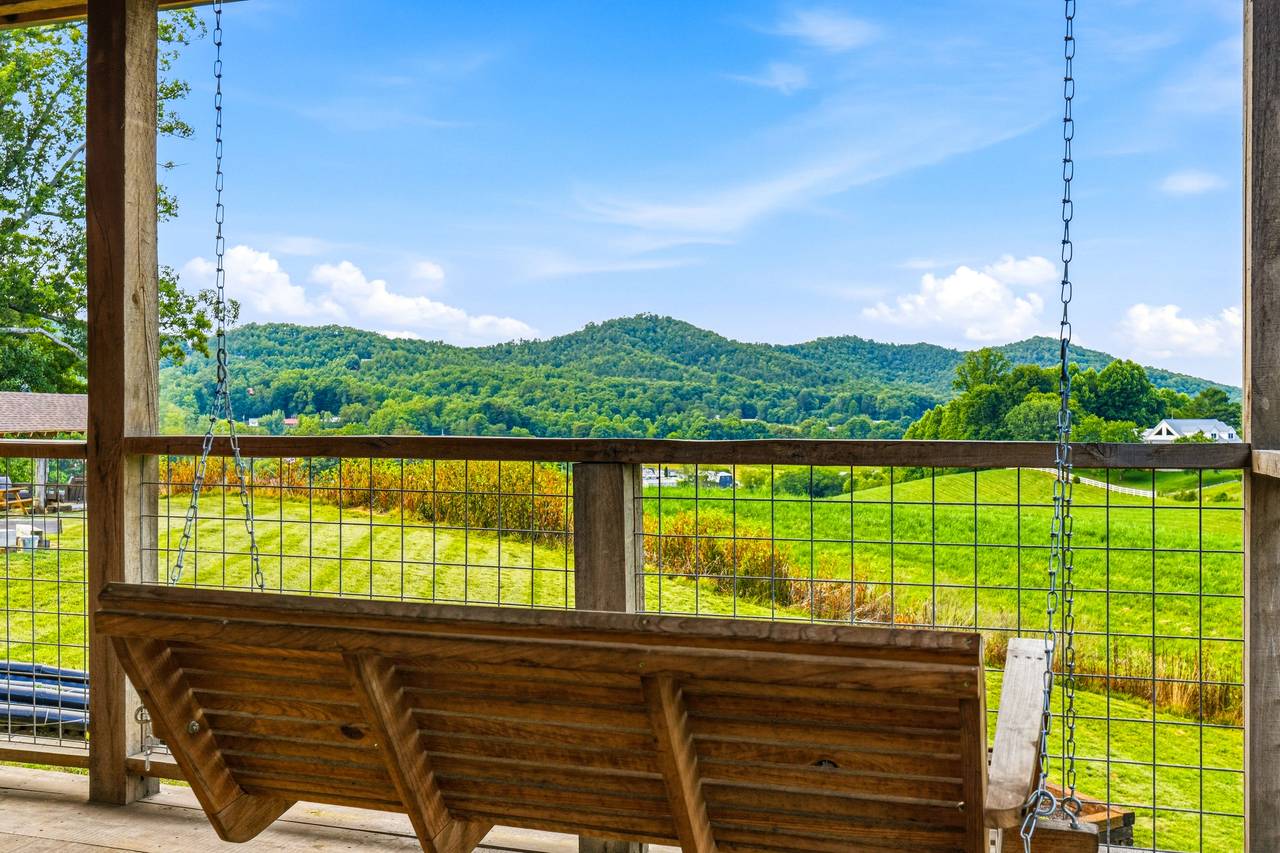 <span class="name">Porch swing made for morning coffee & quiet moments</span> <span class="name">Porch swing made for morning coffee & quiet moments</span>