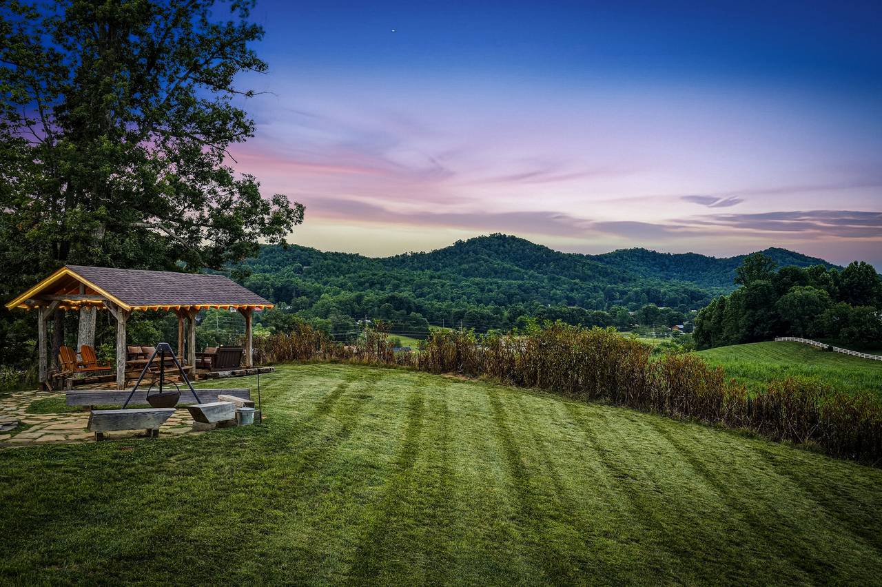 <span class="name">Beautiful outdoor retreat with fun for every age</span> <span class="name">Beautiful outdoor retreat with fun for every age</span>