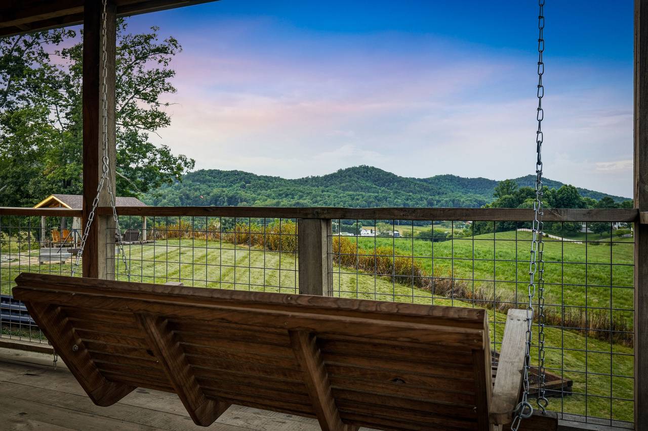 <span class="name">Porch swing made for morning coffee & quiet moments</span> <span class="name">Porch swing made for morning coffee & quiet moments</span>