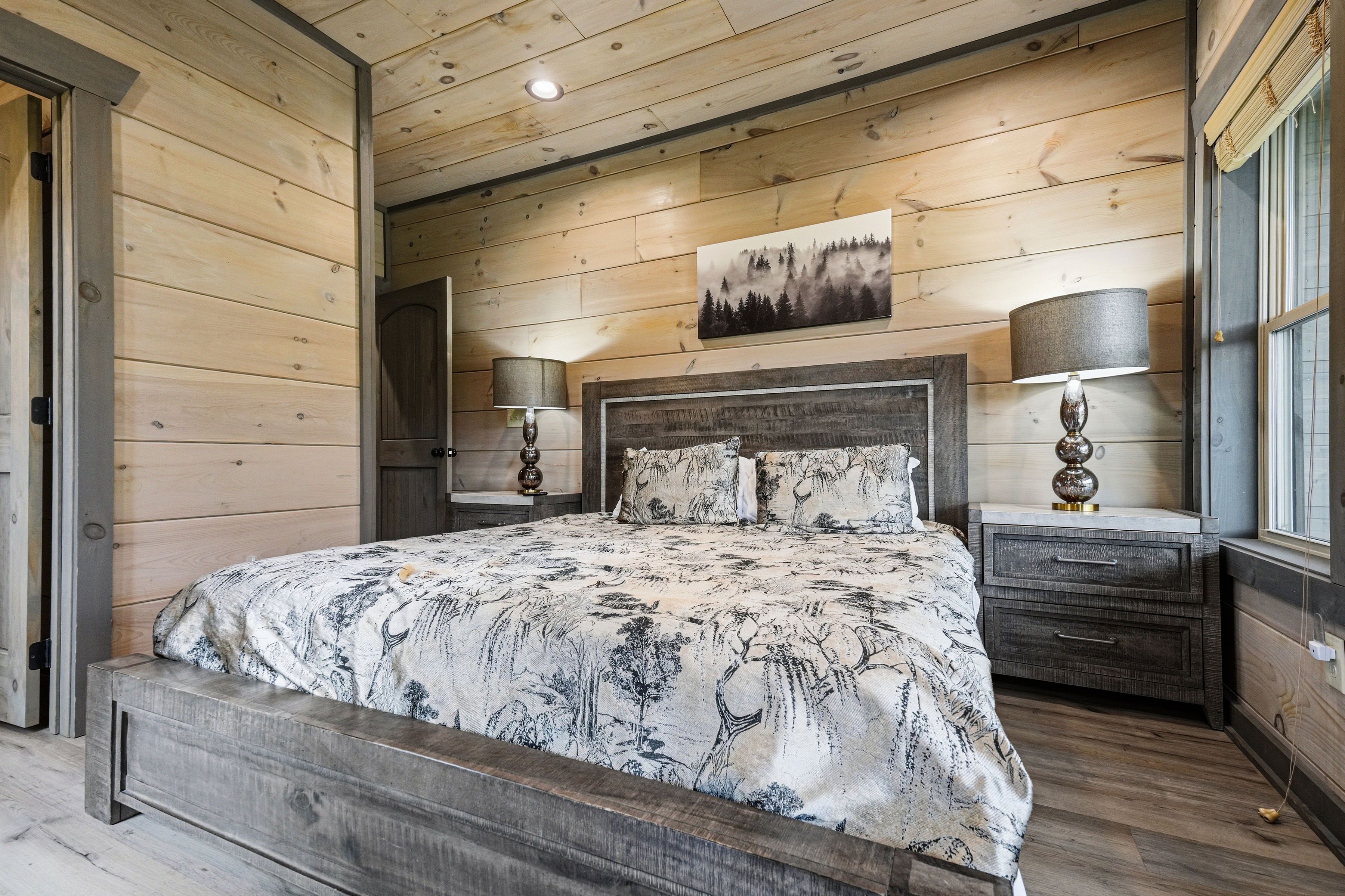 <span class="name">Comfortable king bed creates a restful guest retreat</span>