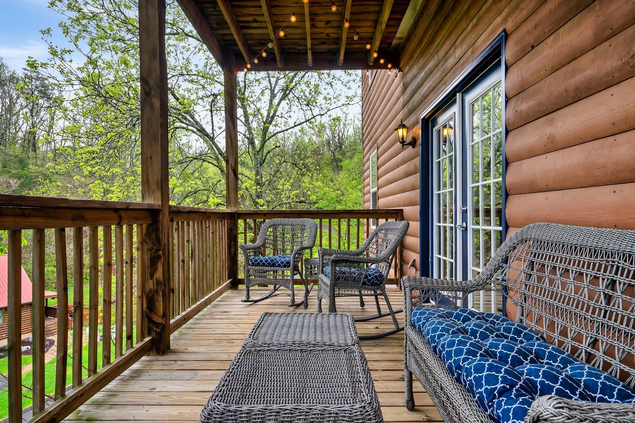 Spacious deck provides additional gathering space Spacious deck provides additional gathering space
