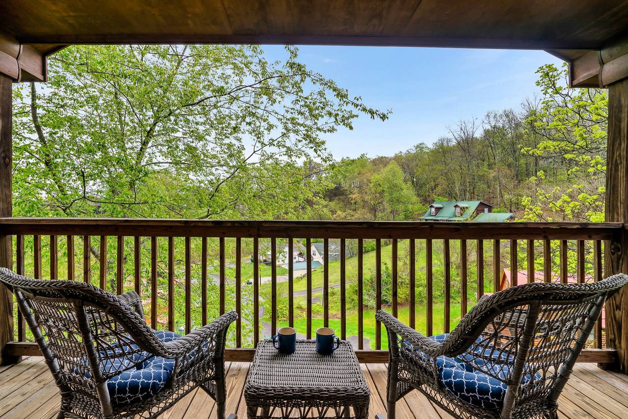 Enjoy morning coffee surrounded by nature Enjoy morning coffee surrounded by nature