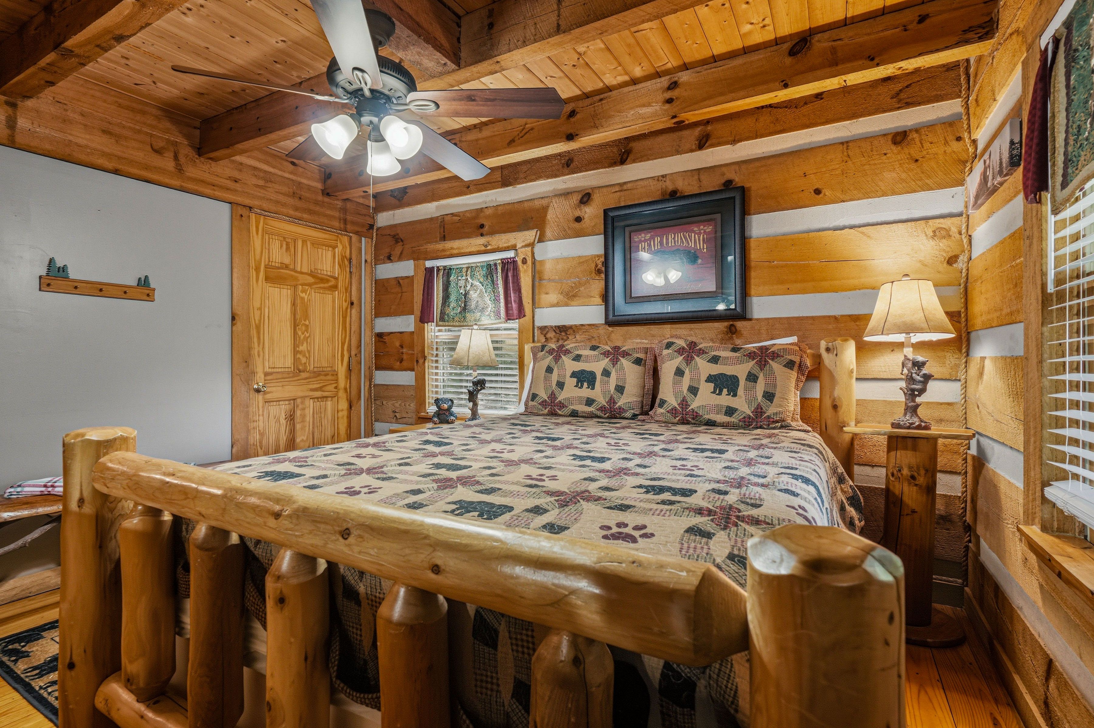 <span class="name">Entry-level queen bedroom offers easy main-floor access</span>