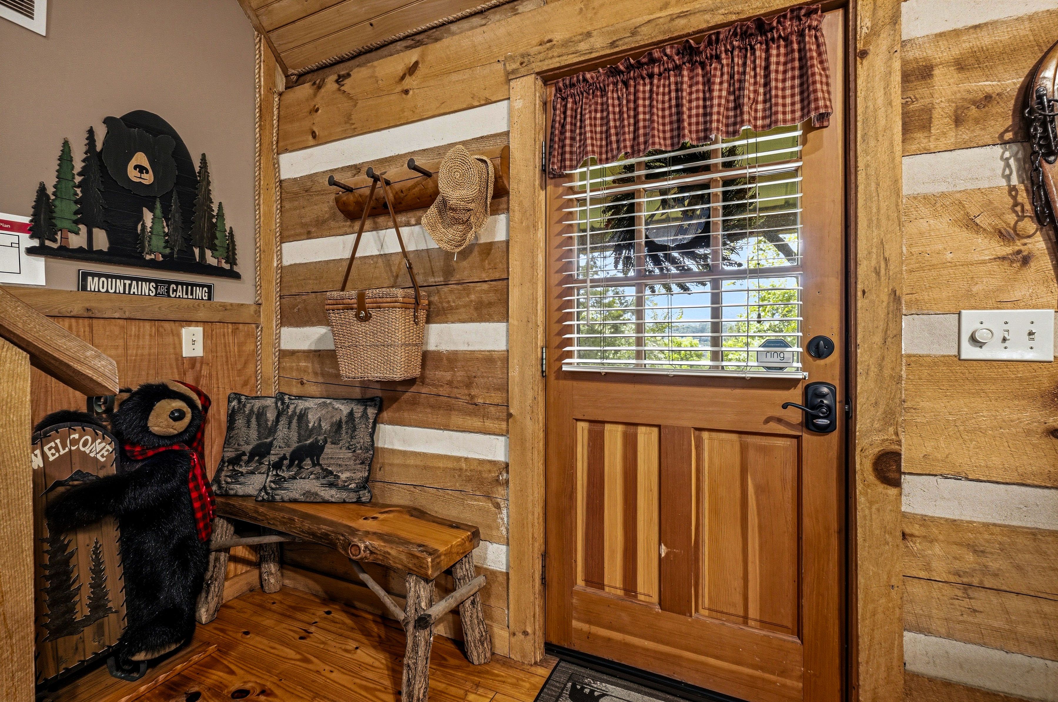 <span class="name">Dog-friendly cabin welcoming up to two dogs</span>