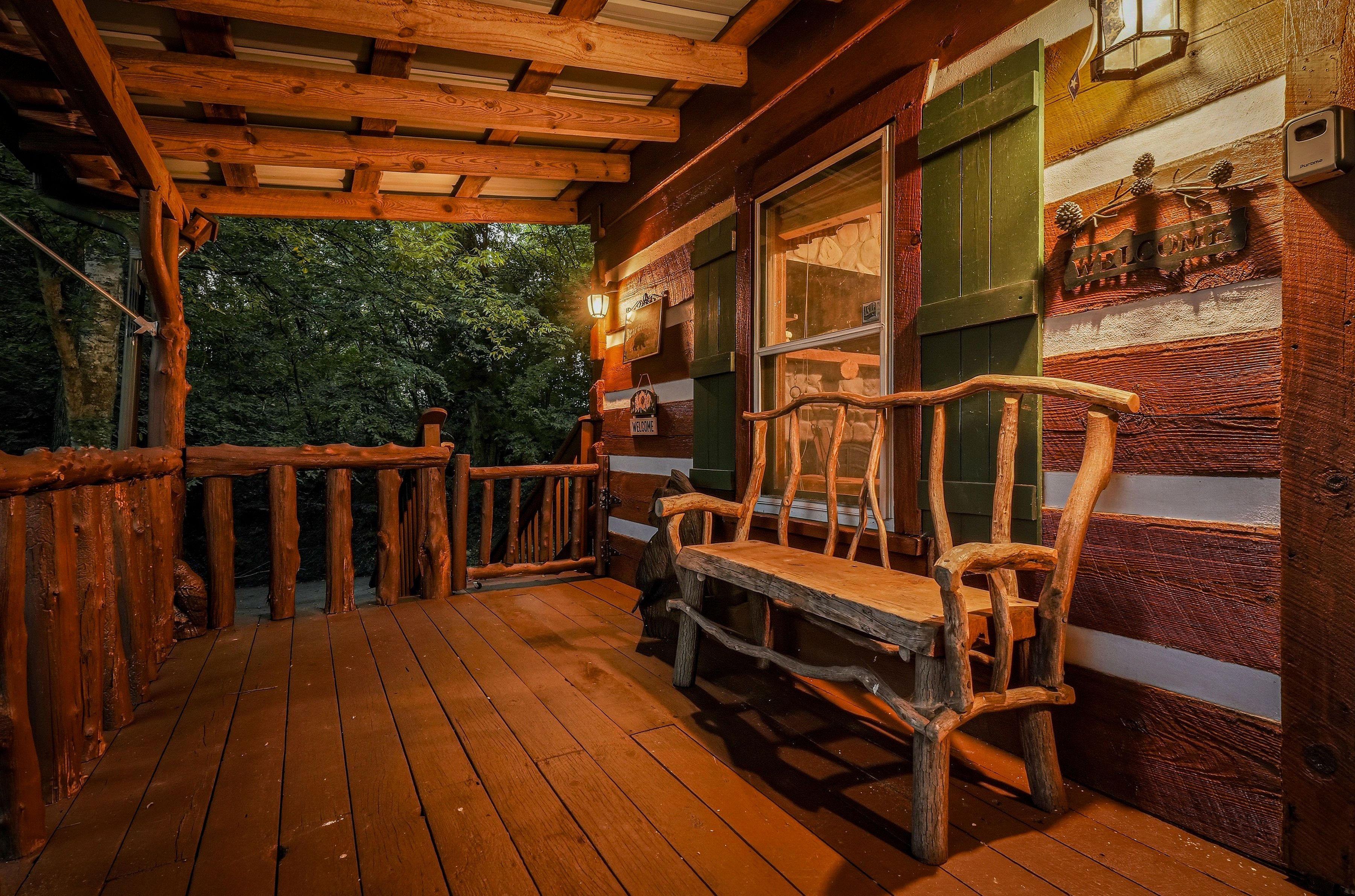 <span class="name">Outdoor space offers a simple view of the surroundings</span>