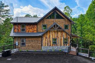 <span class="name">Timber Stone Lodge, offered by Bear Tracts</span> <span class="name">Timber Stone Lodge, offered by Bear Tracts</span>