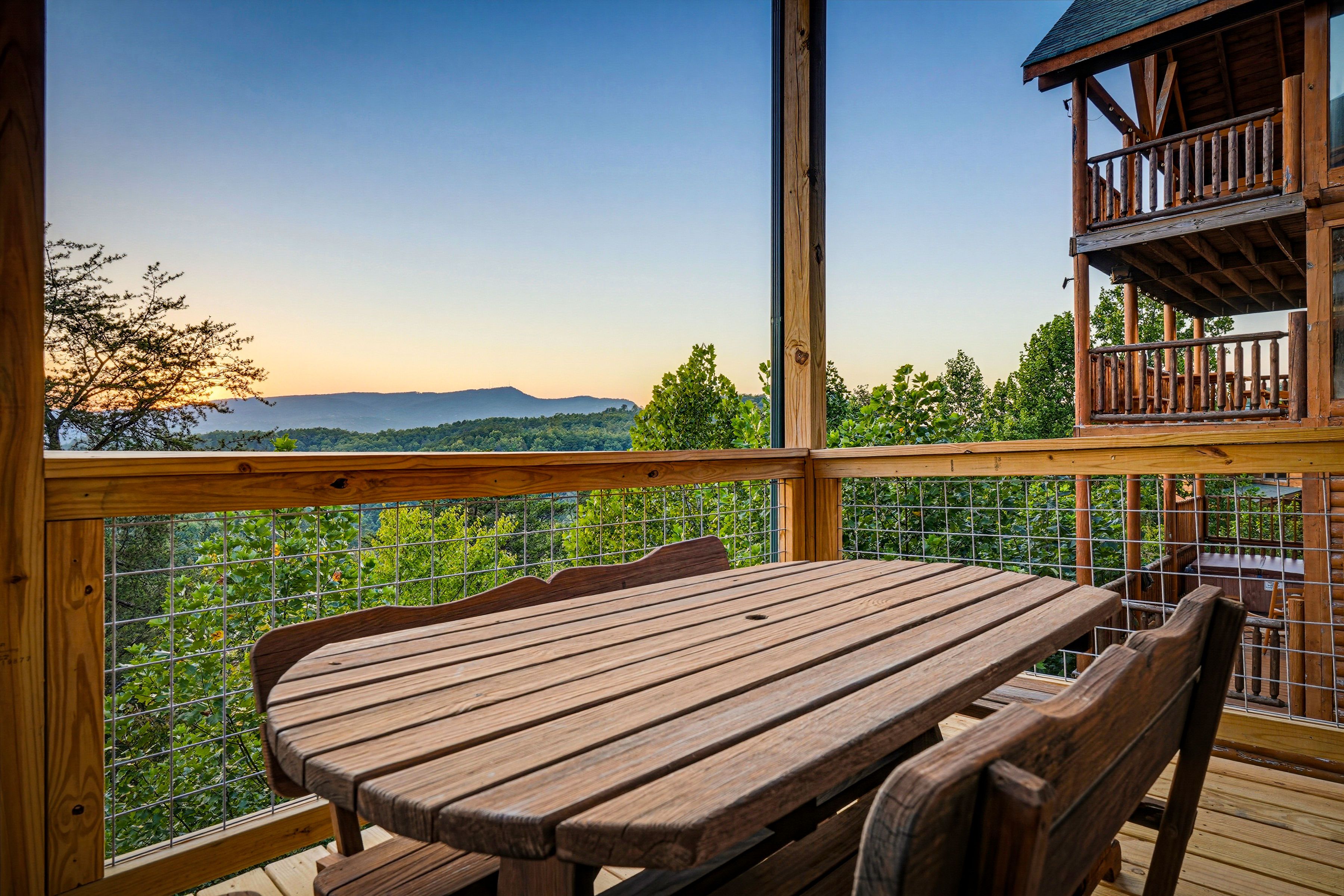 <span class="name">Enjoy meals outdoors at the deck table and chairs</span>