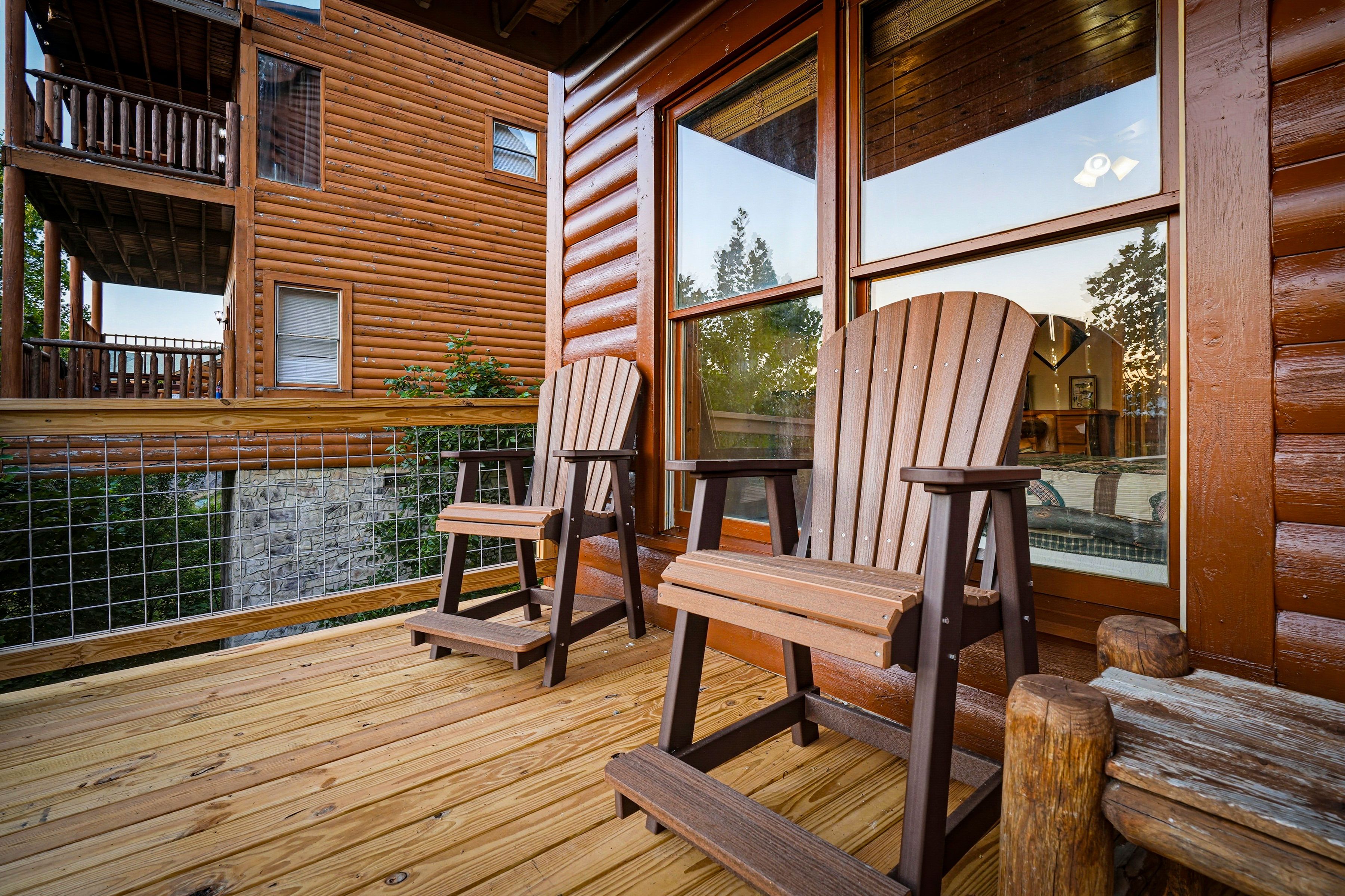 <span class="name">Rocking chairs offer a classic Smoky Mountain experience</span>