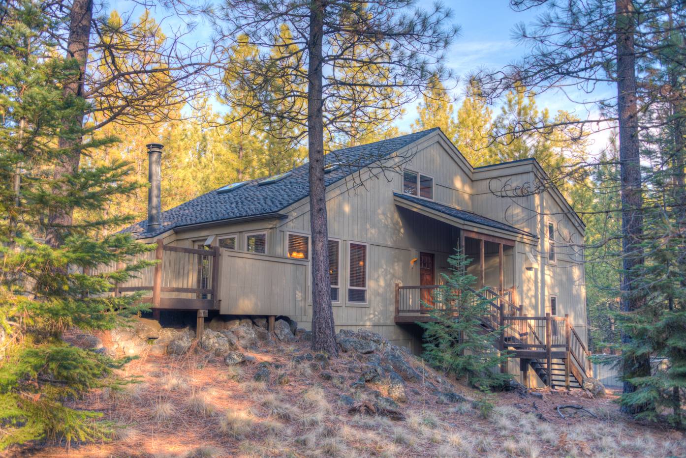 Golf Home 275 Black Butte Realty Group