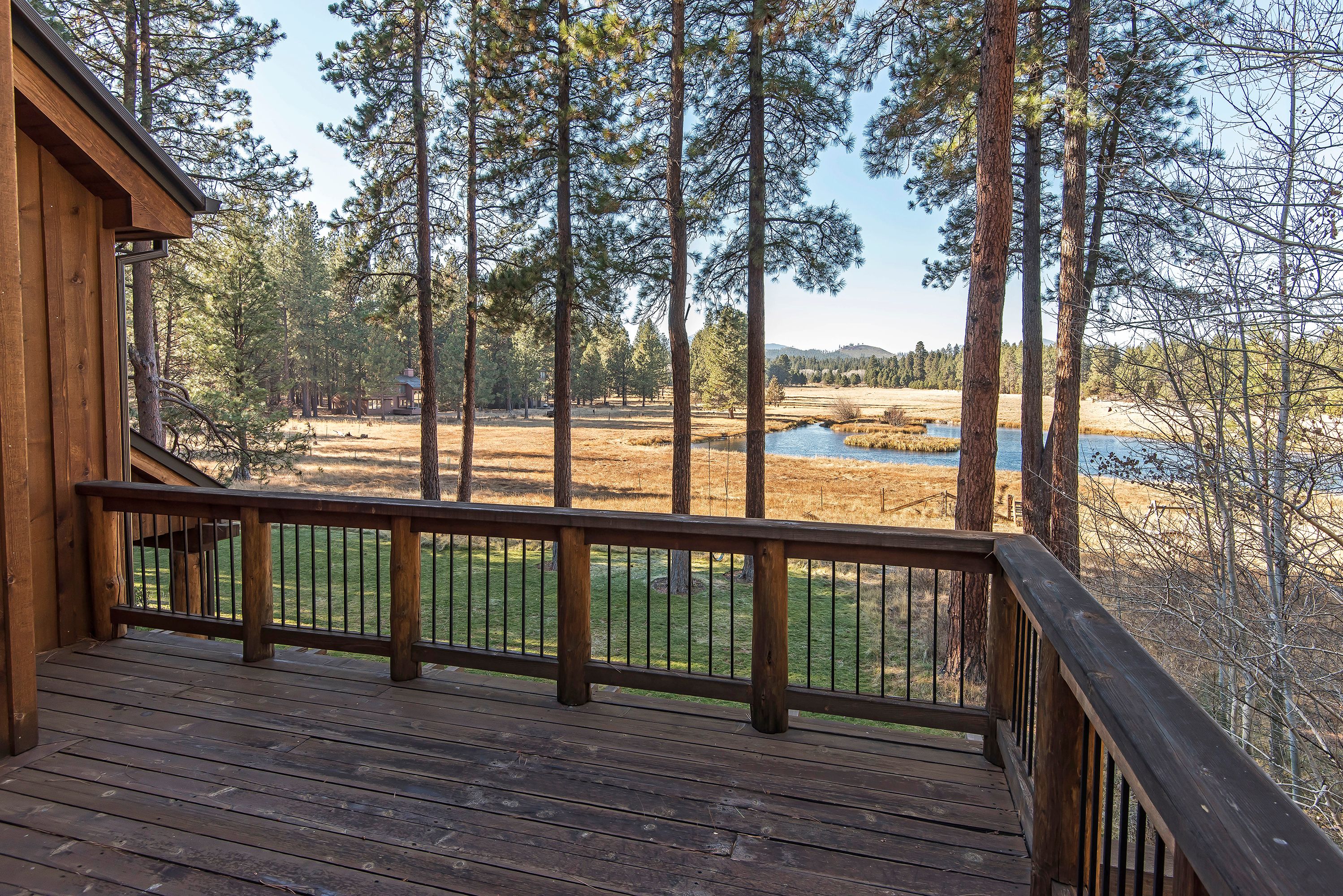 Glaze Meadow 167 Black Butte Realty Group
