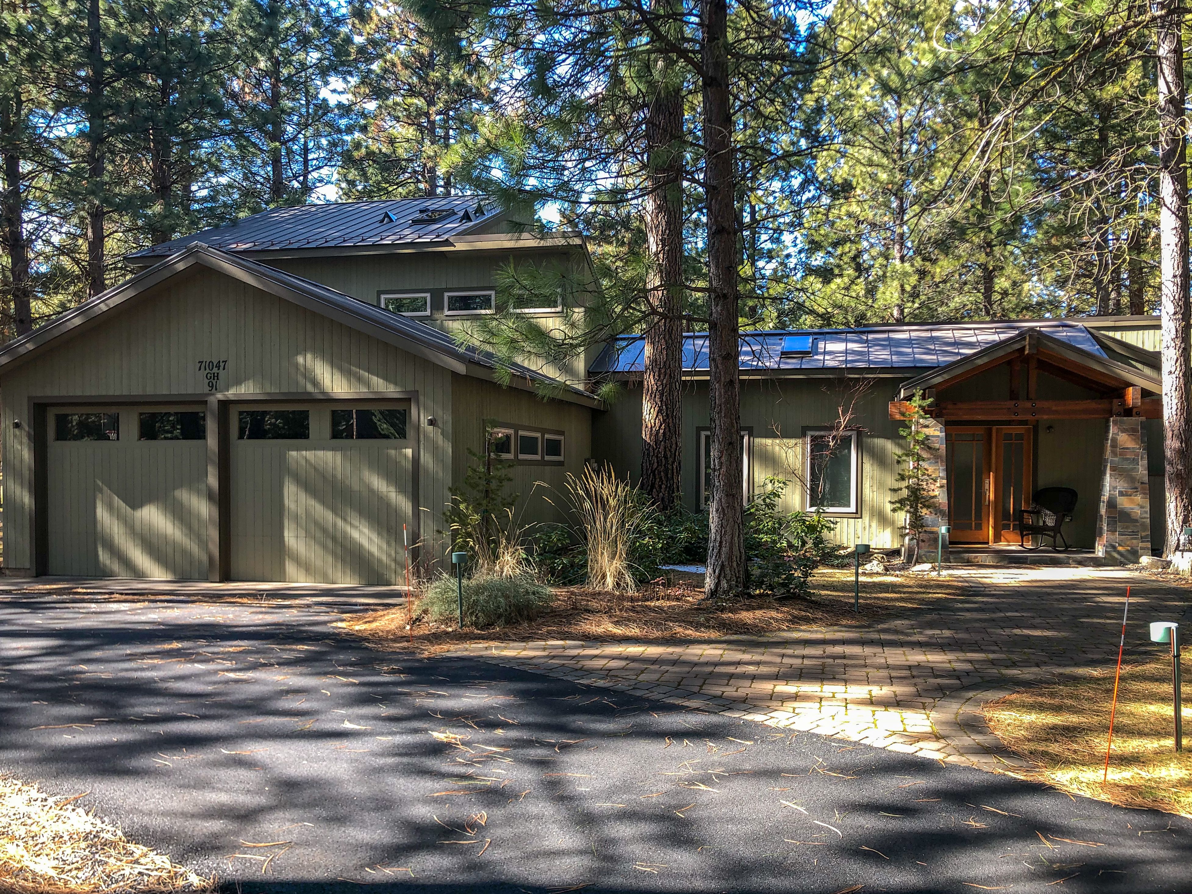 Golf Home 091 Black Butte Realty Group