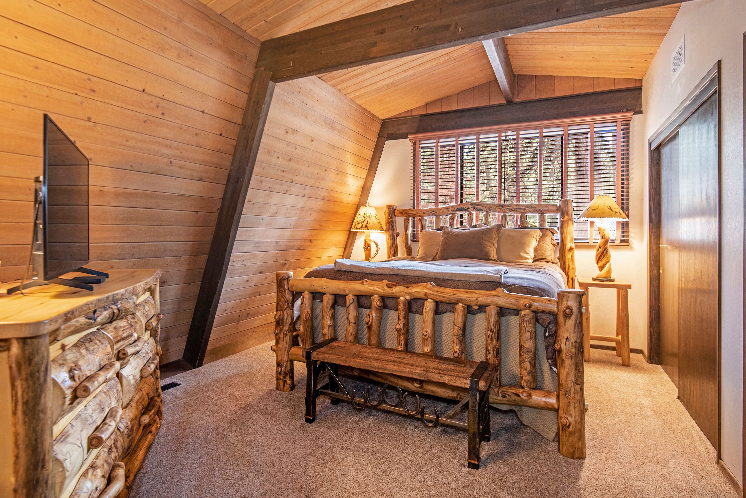 South Meadow 030 Black Butte Realty Group