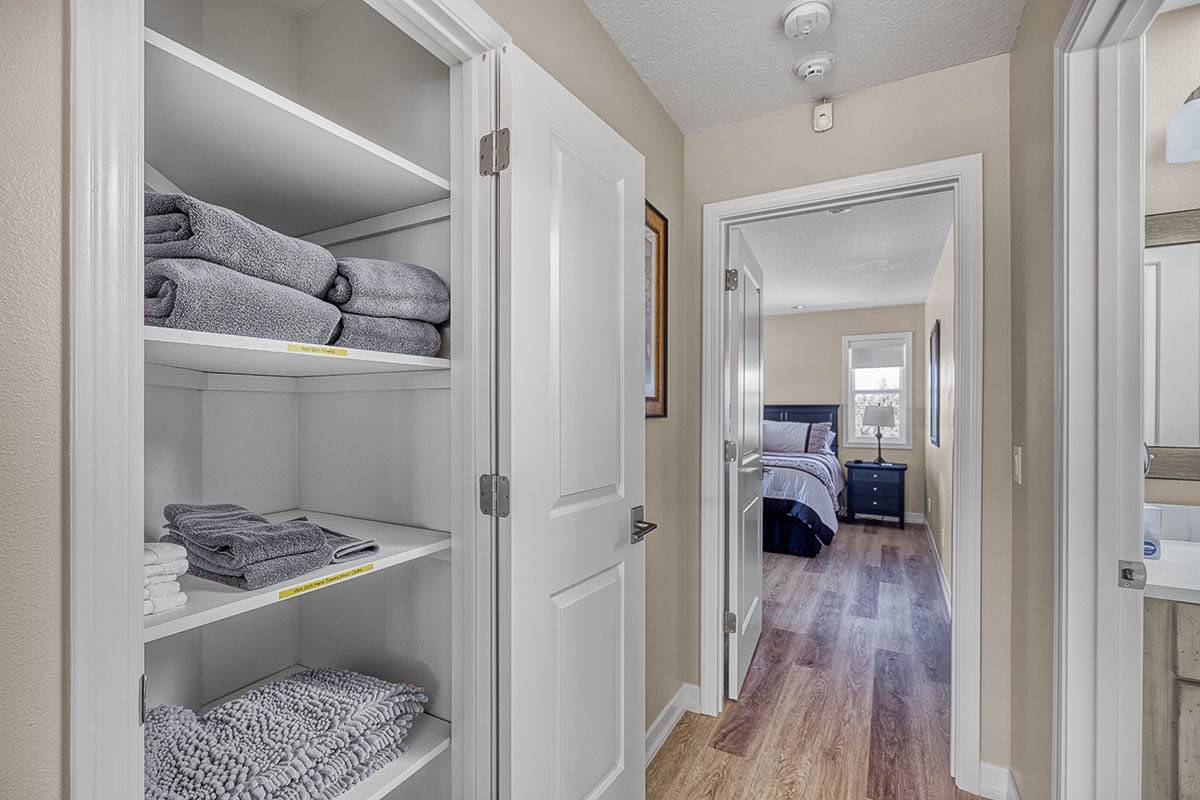 Calder Beachfront Retreat Bloomer Estates OceanView Long Beach