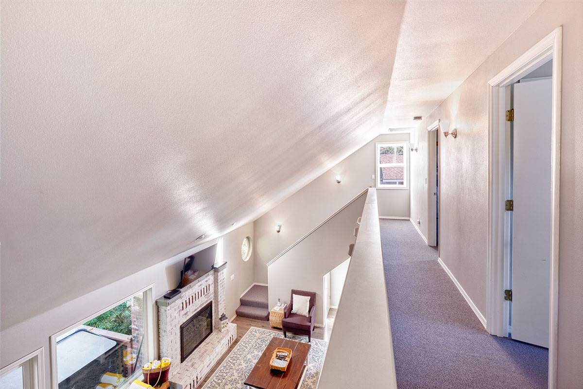 Sisu Beach House Bloomer Estates Hot Tub Vacation Rental near Ocean