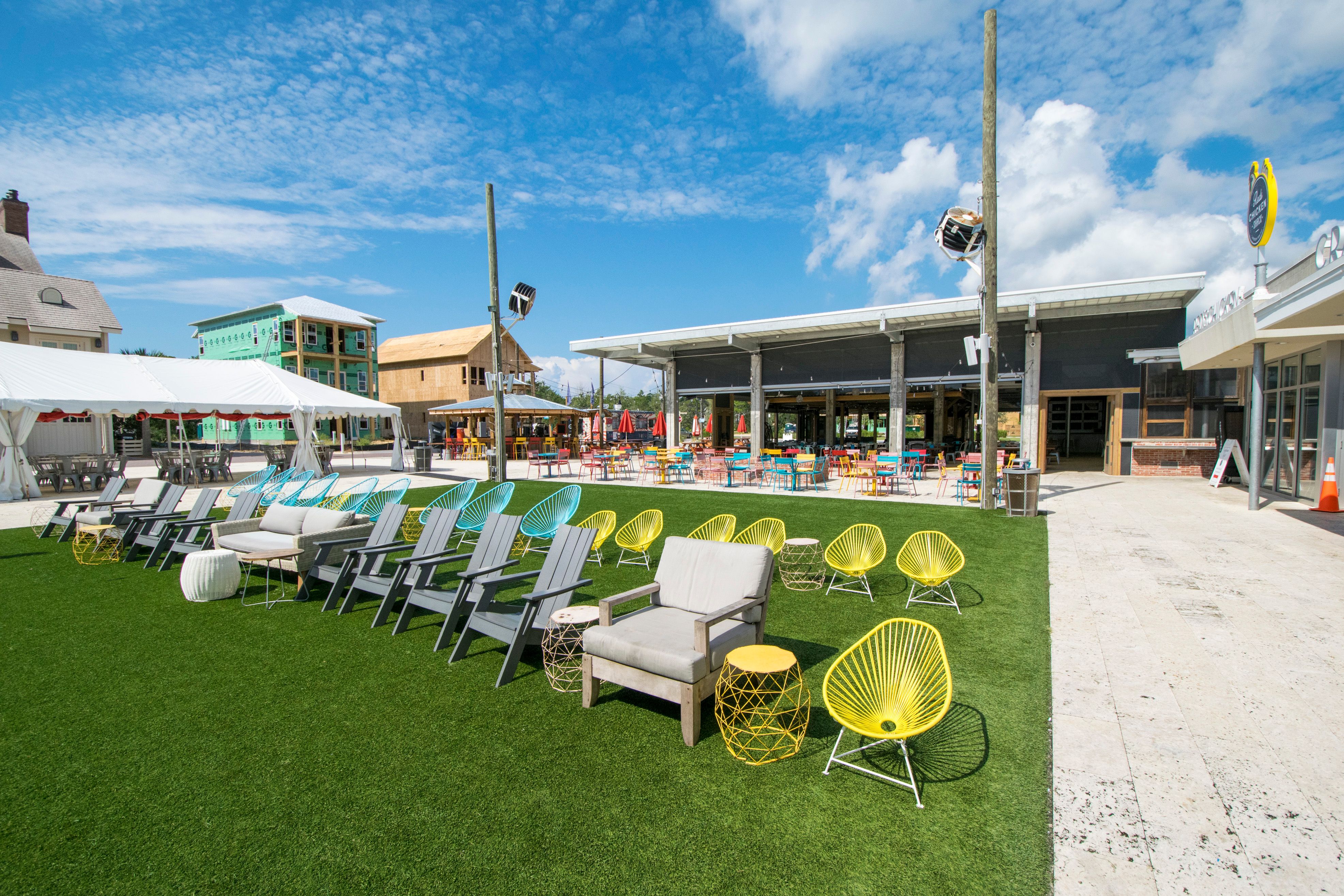 Perfect Spot to Listen to Music or Watch a Ball Game or Movie