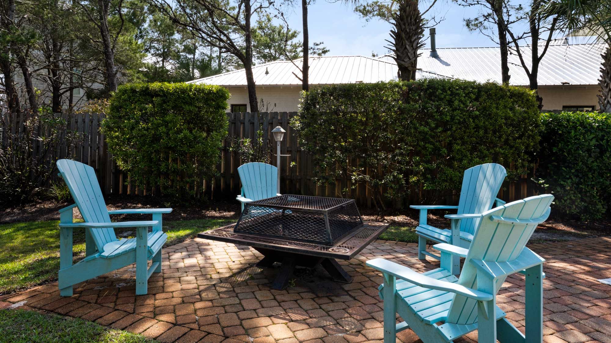 Lazy Days - Backyard Fire pit