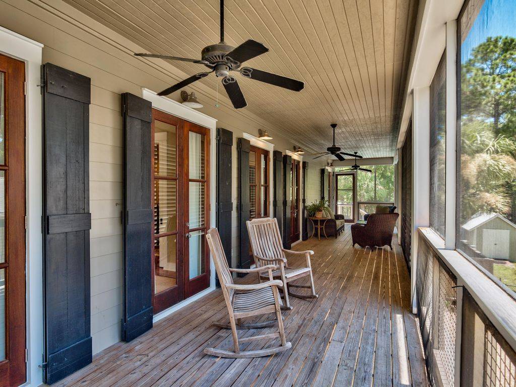2nd Floor Covered Patio