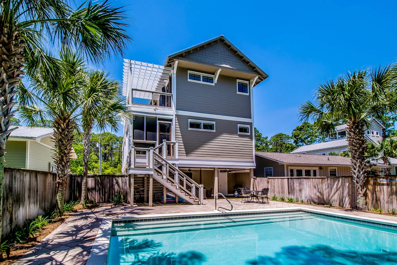 Backyard of Southern Grounds Backyard of Southern Grounds