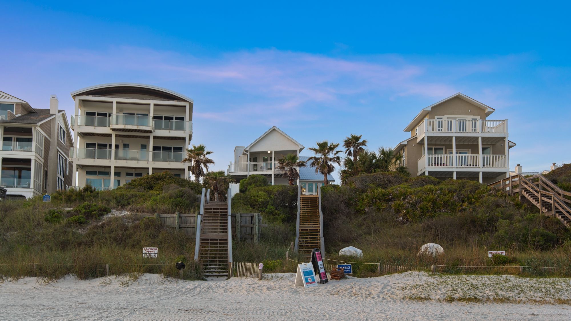 The Mirage Beach Area