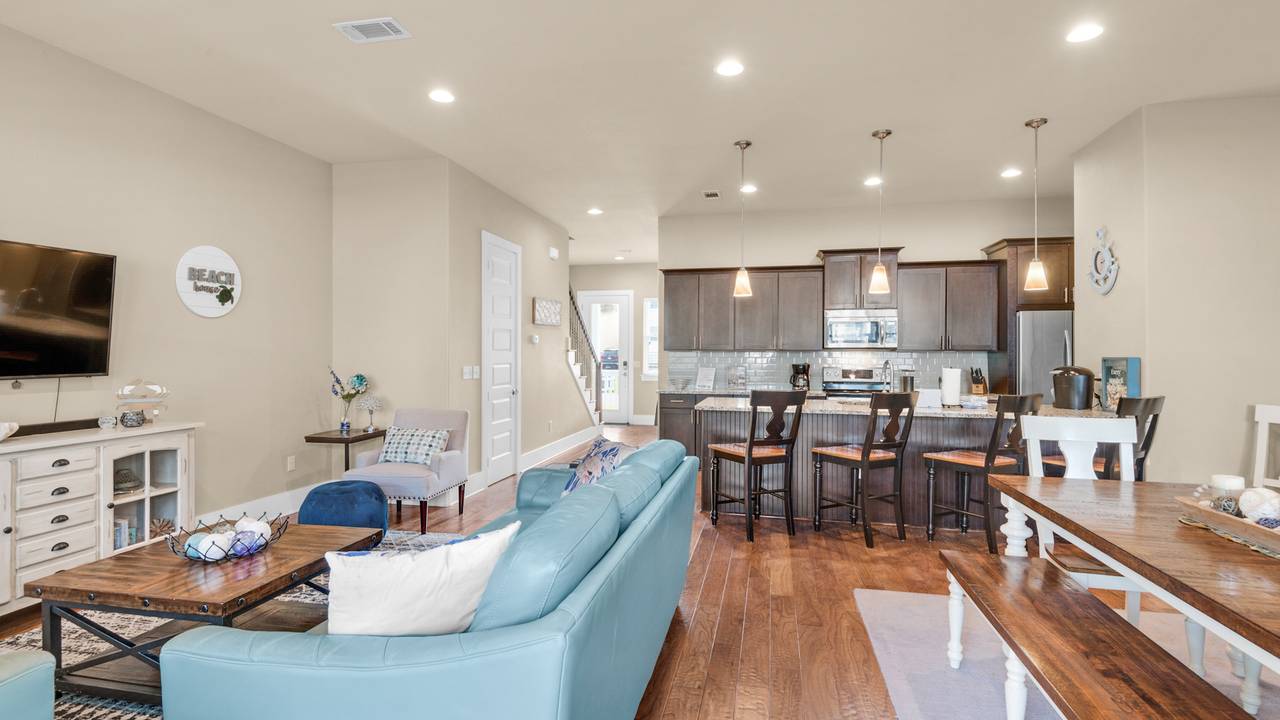 Khalee-sea Main Living Area Khalee-sea Main Living Area