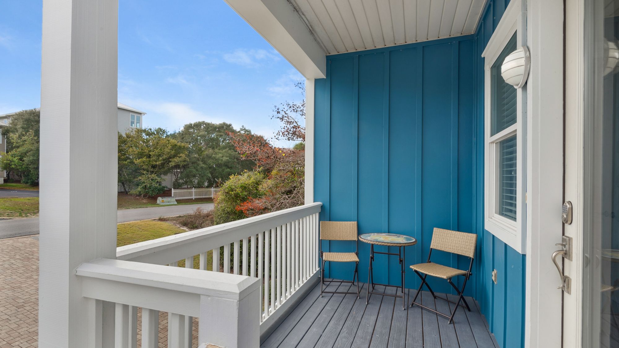 Khalee-sea Front Balcony