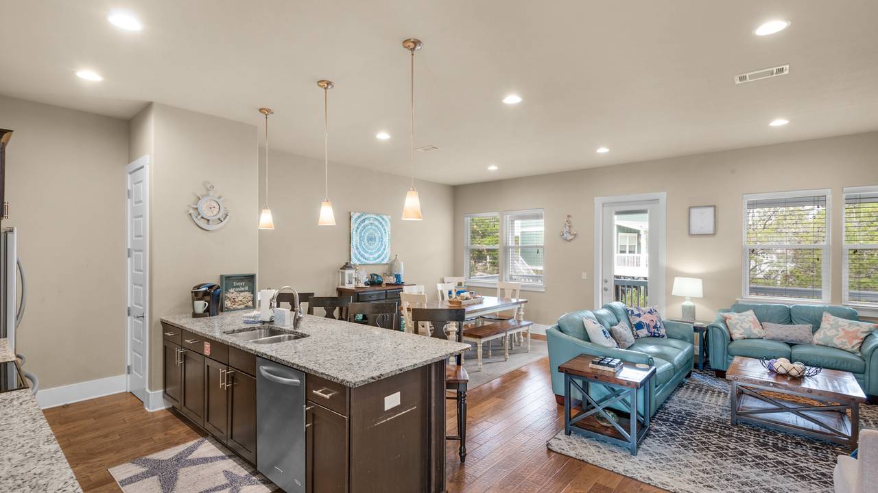 Khalee-sea Main Living Area Khalee-sea Main Living Area