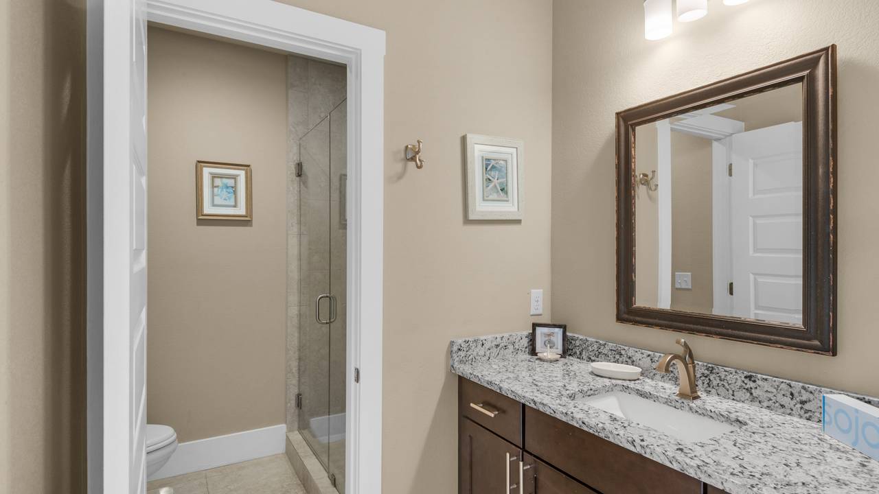 Khalee-sea Master Bathroom Khalee-sea Master Bathroom