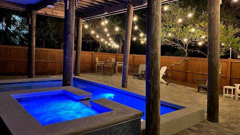 Khalee-sea Pool at Night