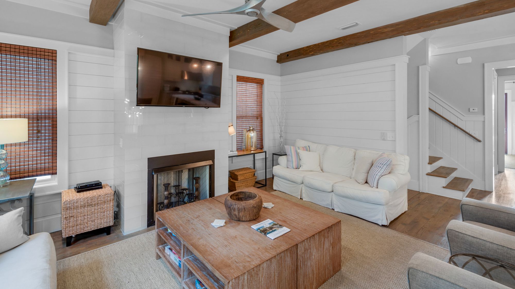 Ocean Park 2nd Floor Main Living Area and Kitchen