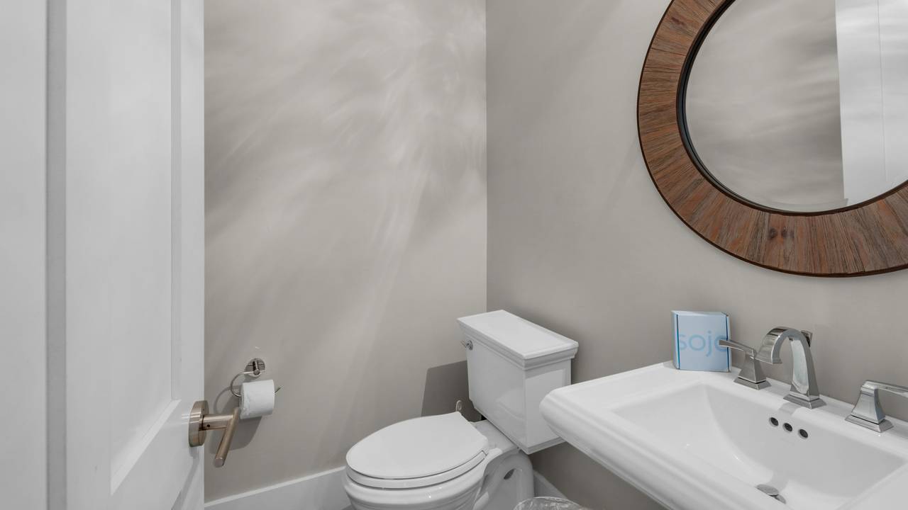 Ocean Park 2nd Floor Half Bathroom Ocean Park 2nd Floor Half Bathroom