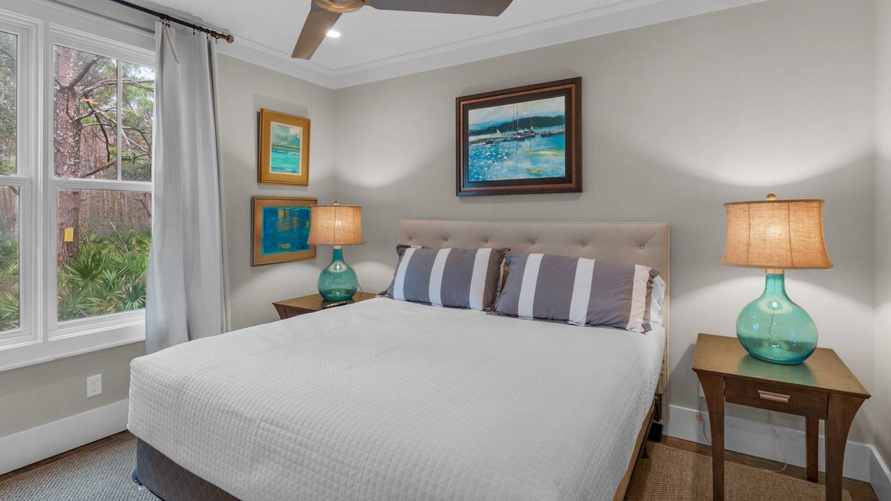 Ocean Park King Bedroom Ocean Park King Bedroom