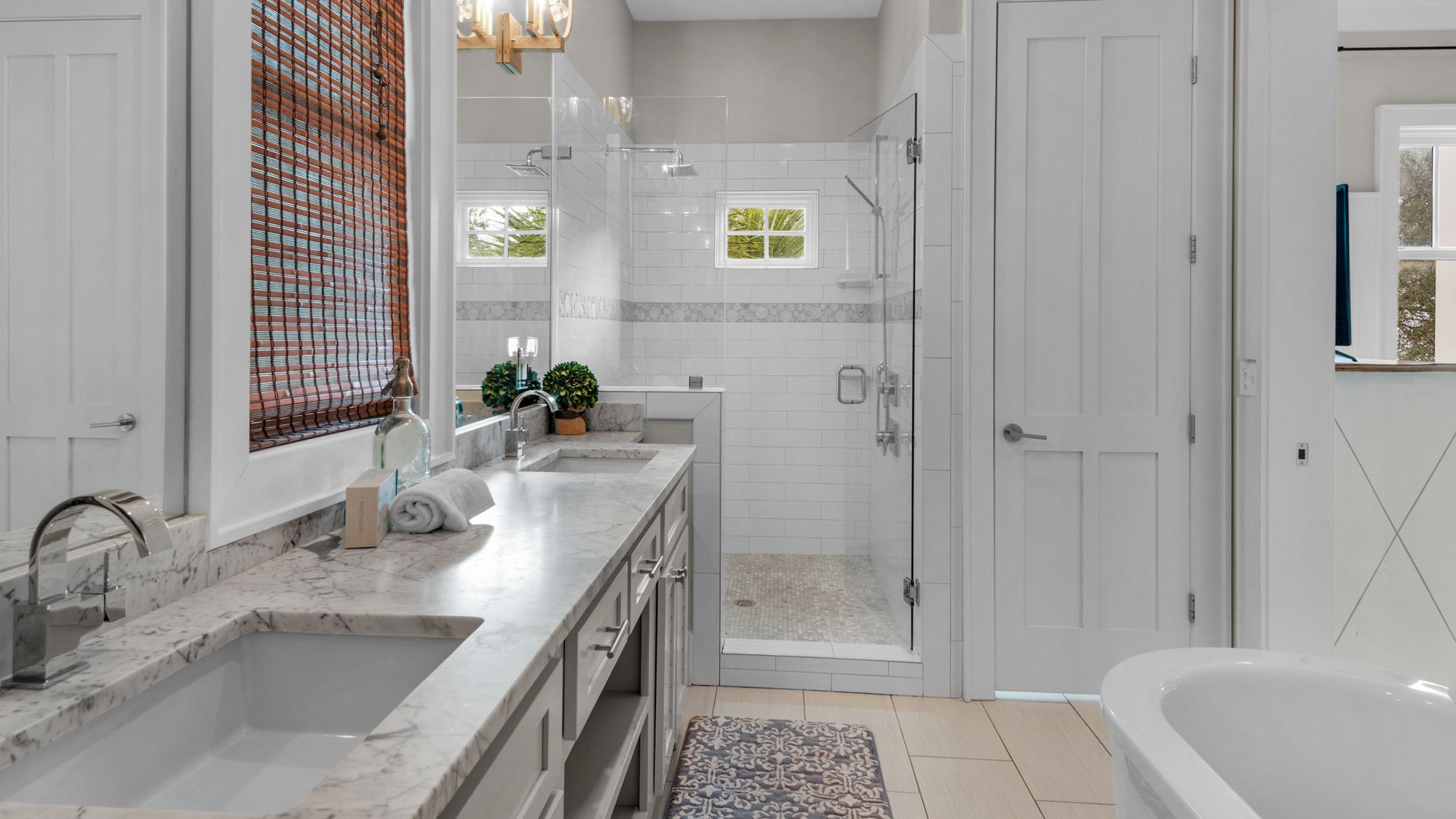 Ocean Park 2nd Floor Private Bathroom