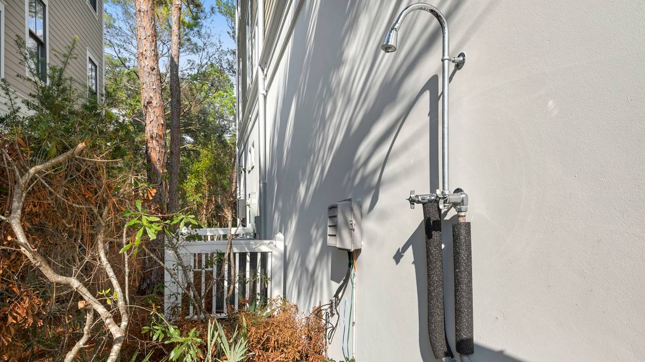 Sea Echo Exterior Sea Echo Exterior