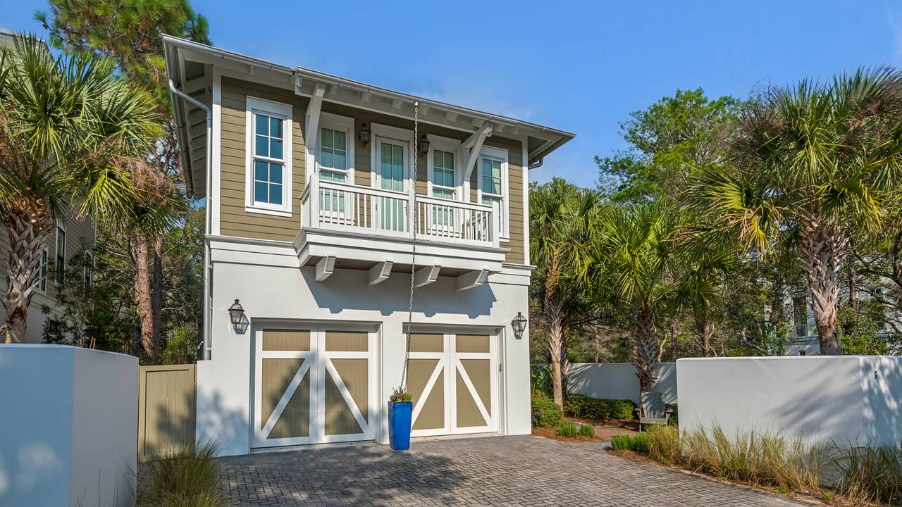 Sea Echo Exterior Sea Echo Exterior