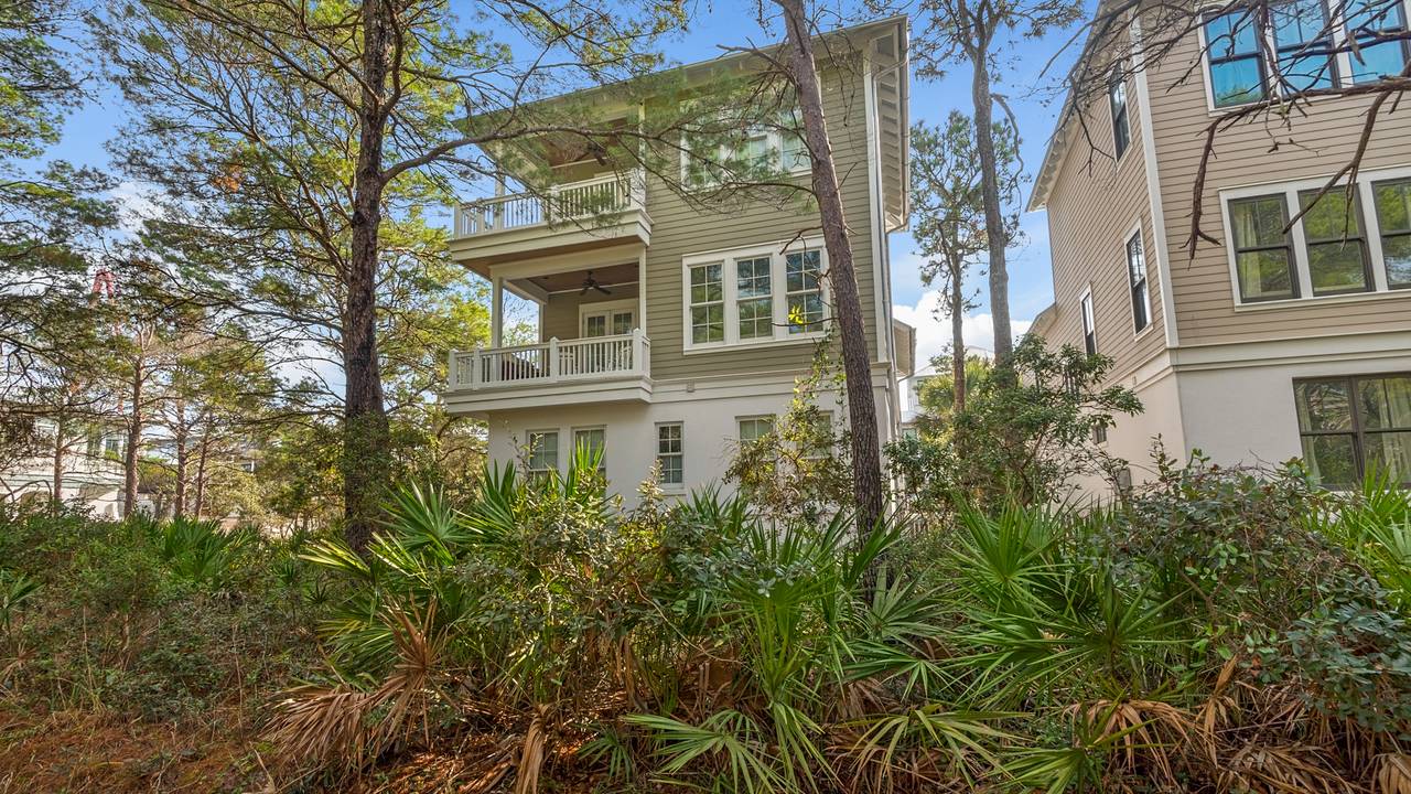 Sea Echo Exterior Sea Echo Exterior