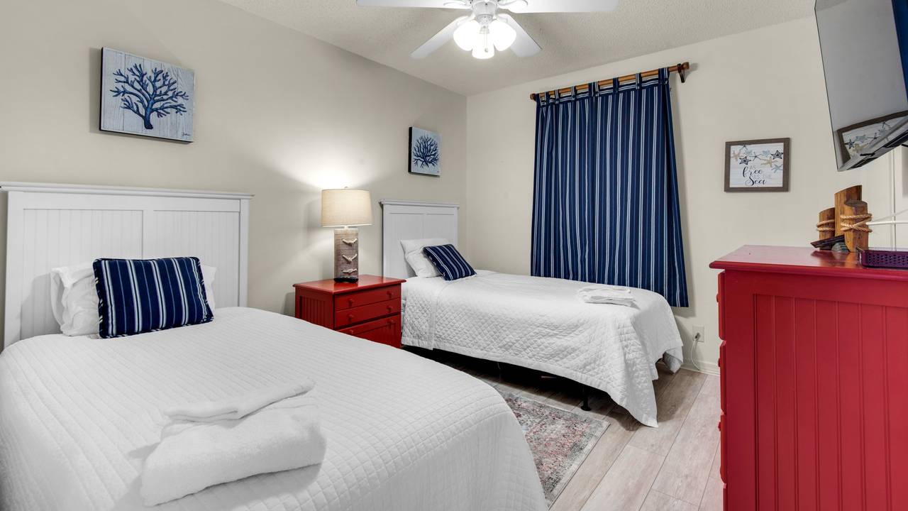 Beachwood Villas 10H 2 Twins Bedroom Beachwood Villas 10H 2 Twins Bedroom