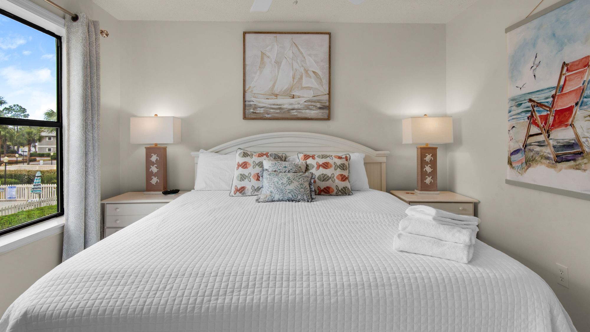 Beachwood Villas 10H King Master Bedroom