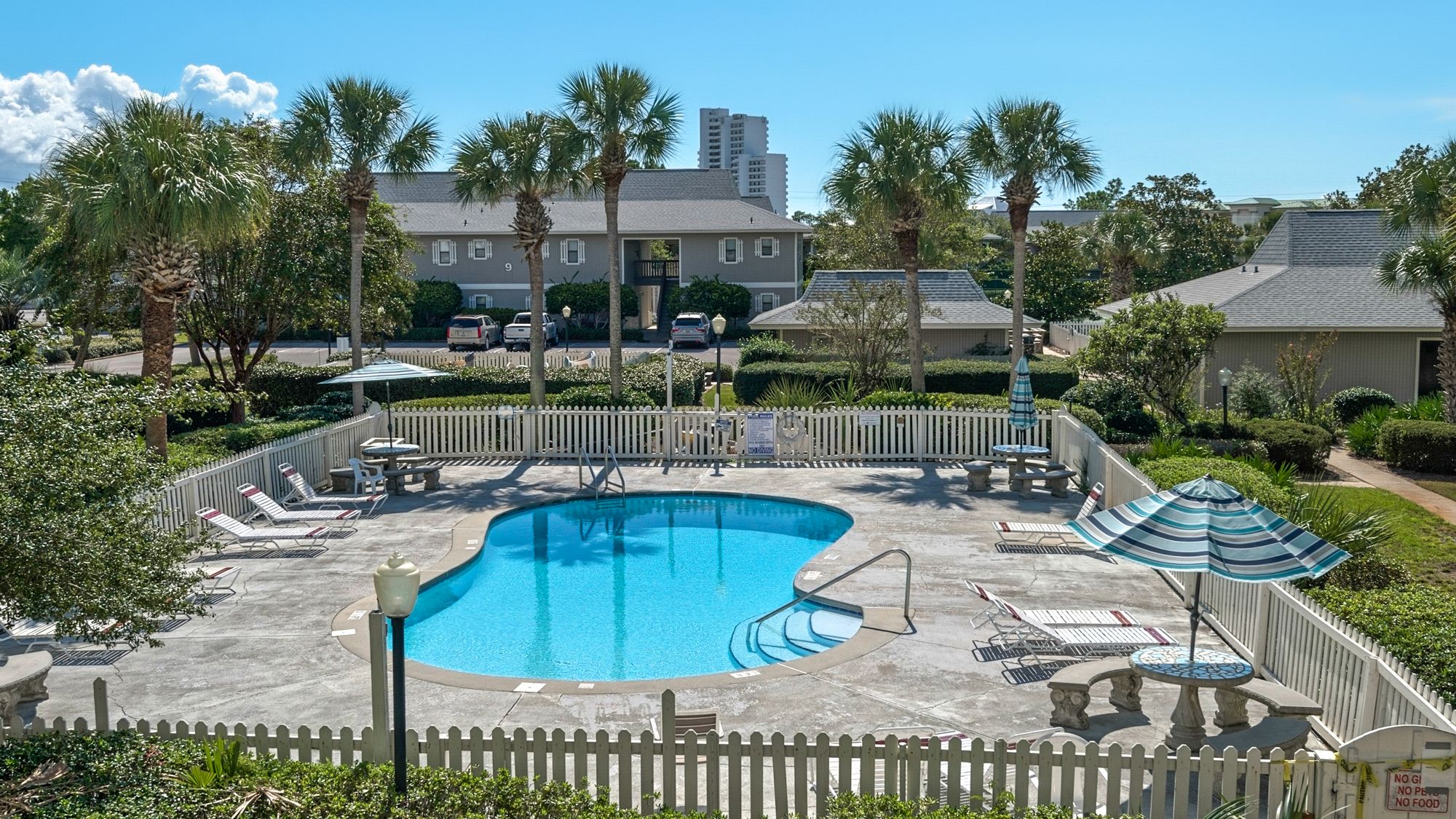 Beachwood Villas 11E